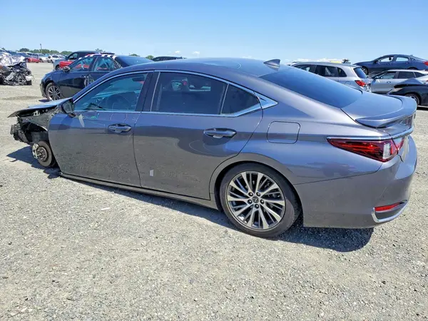 58AD11D16MU001096 2021 LEXUS ES - Image 2