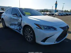58AD11D16MU001194 2021 LEXUS ES