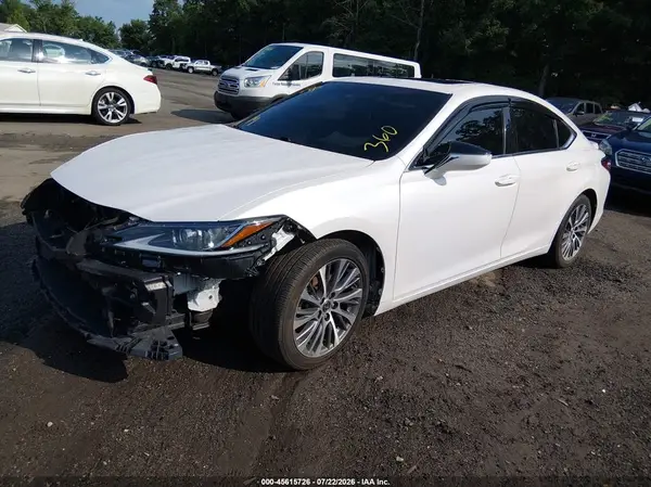58AD11D16MU005441 2021 LEXUS ES - Image 2