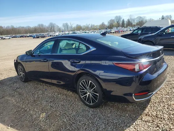 58AD11D16NU008342 2022 LEXUS ES - Image 2