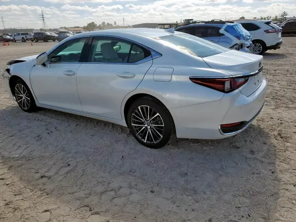 58AD11D16RU013644 2024 LEXUS ES - Image 2