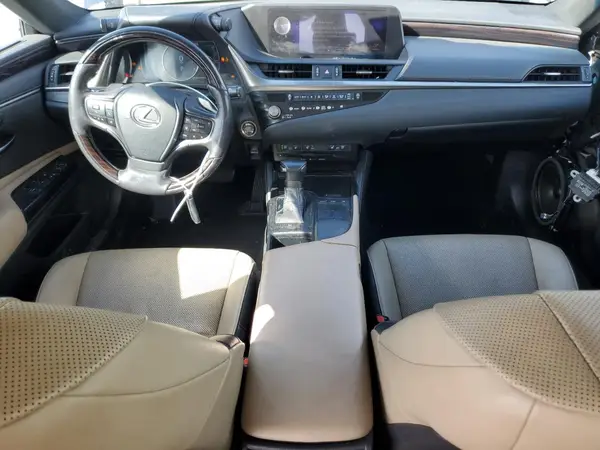 58AD11D17MU001818 2021 LEXUS ES - Image 8