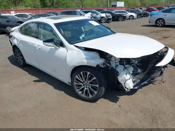 58AD11D17MU005321 2021 LEXUS ES - Image 1