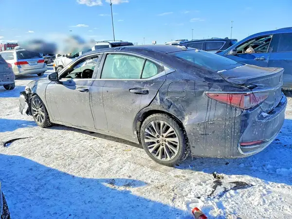 58AD11D17MU006386 2021 LEXUS ES - Image 2