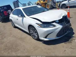 58AD11D17MU006582 2021 LEXUS ES
