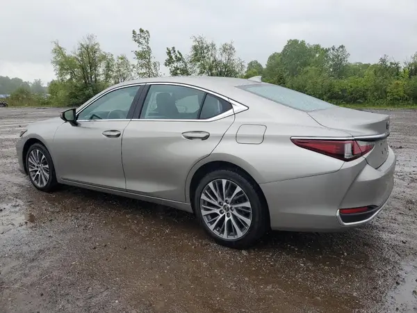 58AD11D17MU006727 2021 LEXUS ES - Image 2