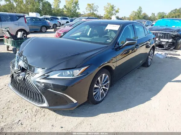58AD11D17MU008090 2021 LEXUS ES - Image 2