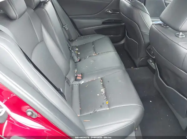 58AD11D17NU008334 2022 LEXUS ES - Image 8