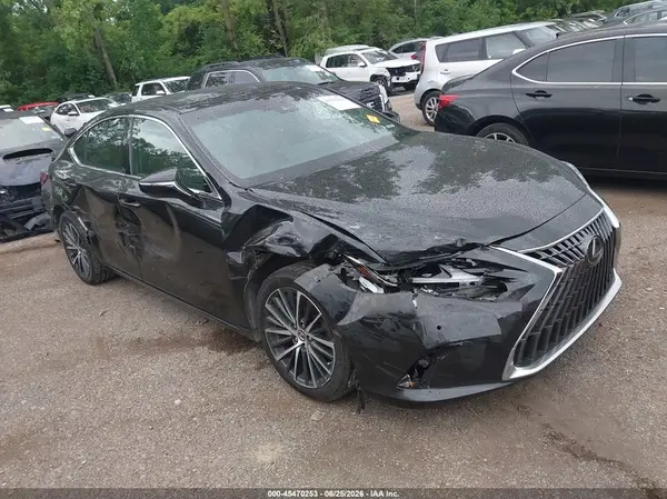 58AD11D17NU009189 2022 LEXUS ES - Image 1