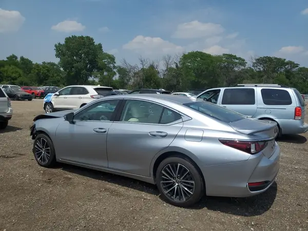 58AD11D17NU009211 2022 LEXUS ES - Image 2