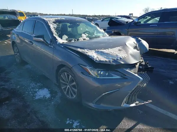 58AD11D18MU006249 2021 LEXUS ES - Image 1