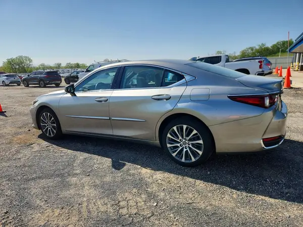 58AD11D18MU007627 2021 LEXUS ES - Image 2