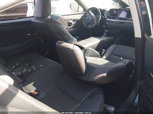 58AD11D18MU007854 2021 LEXUS ES - Image 8