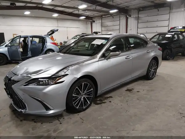 58AD11D18NU008925 2022 LEXUS ES - Image 2