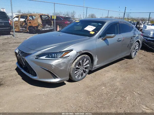 58AD11D19MU005403 2021 LEXUS ES - Image 2