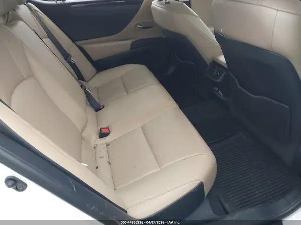 58AD11D19MU006406 2021 LEXUS ES - Image 8