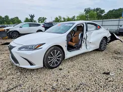 58AD11D1XMU001876 2021 LEXUS ES