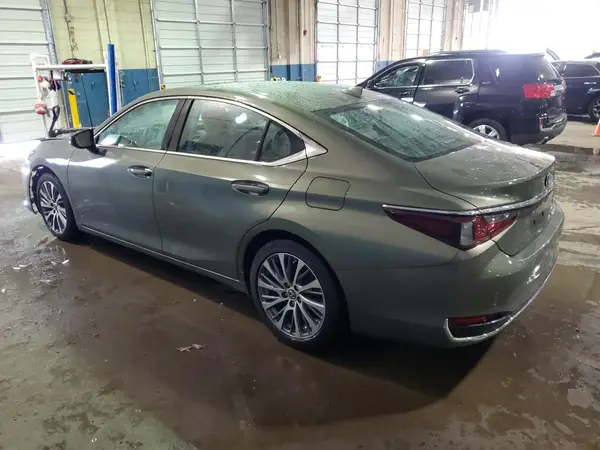 58AD11D1XMU002073 2021 LEXUS ES - Image 2