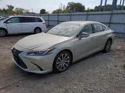 58AD11D1XMU005538 2021 LEXUS ES