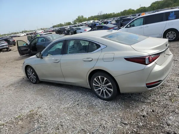 58AD11D1XMU005538 2021 LEXUS ES - Image 2
