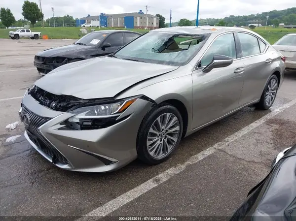 58AD11D1XMU007726 2021 LEXUS ES - Image 2