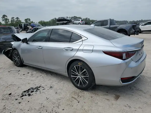58AD11D1XRU013033 2024 LEXUS ES - Image 2