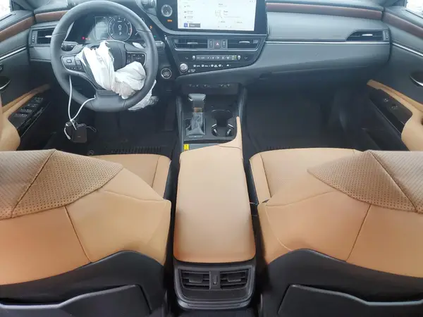 58AD11D1XRU013680 2024 LEXUS ES - Image 8