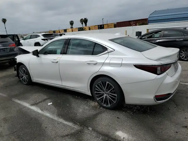 58AD1C17S4058938 2025 LEXUS ES - Image 2
