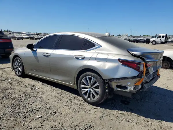 58AD21B10LU004803 2020 LEXUS ES - Image 2