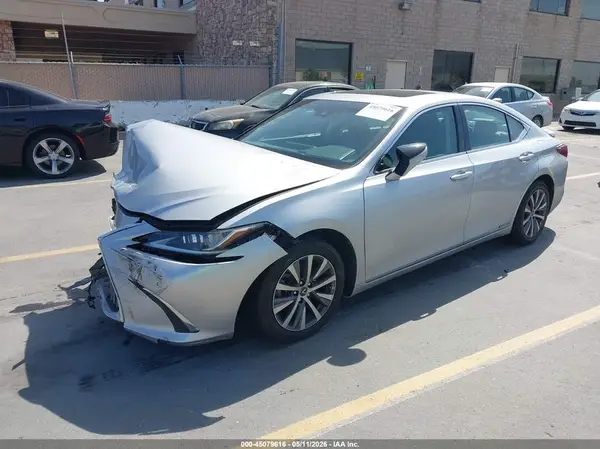 58AD21B10LU005210 2020 LEXUS ES - Image 2