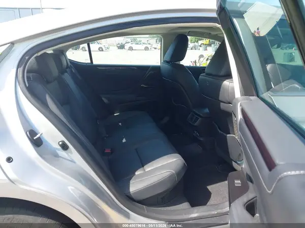 58AD21B10LU005210 2020 LEXUS ES - Image 8
