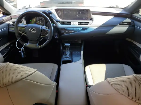 58AD21B11LU004874 2020 LEXUS ES - Image 8