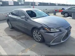 58AD21B11LU012165 2020 LEXUS ES