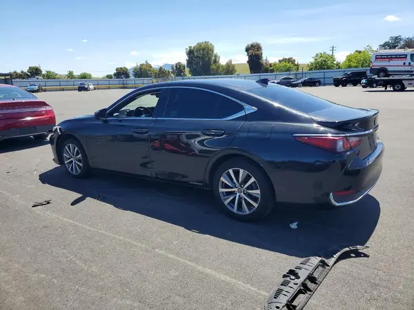 58AD21B12LU005225 2020 LEXUS ES - Image 2