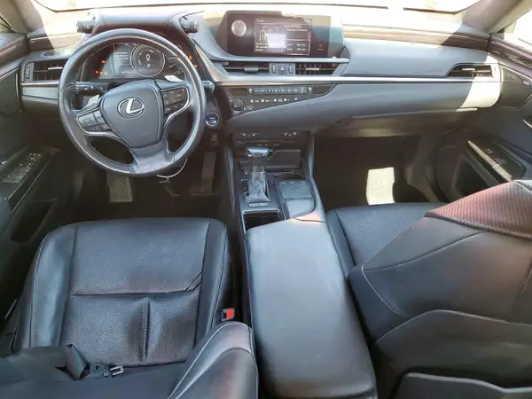 58AD21B13LU004715 2020 LEXUS ES - Image 8