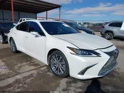 58AD21B13LU012068 2020 LEXUS ES