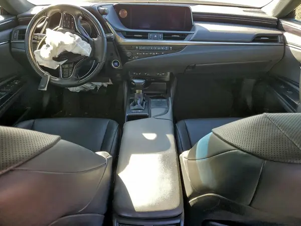 58AD21B14LU008823 2020 LEXUS ES - Image 8