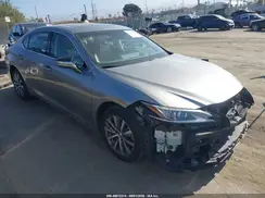 58AD21B14LU009423 2020 LEXUS ES