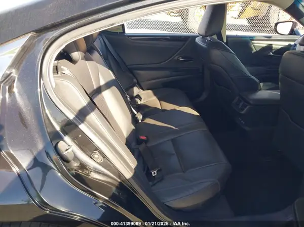 58AD21B15LU005820 2020 LEXUS ES - Image 8