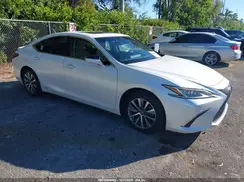 58AD21B15LU005901 2020 LEXUS ES