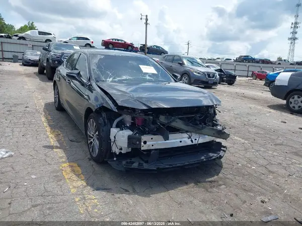 58AD21B15LU007910 2020 LEXUS ES - Image 1