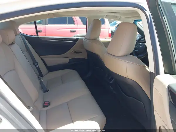 58AD21B15LU009396 2020 LEXUS ES - Image 8