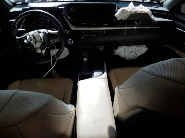 58AD21B17LU005849 2020 LEXUS ES - Image 8