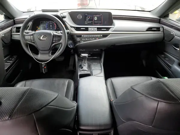 58AD21B18LU005195 2020 LEXUS ES - Image 8