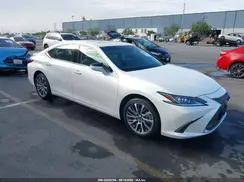 58AD21B18LU007805 2020 LEXUS ES