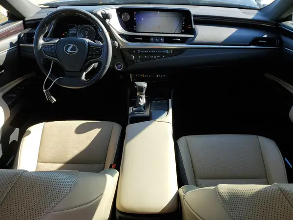 58AD21B18LU008825 2020 LEXUS ES - Image 8