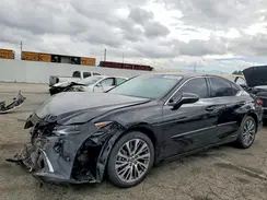 58AD21B18LU009585 2020 LEXUS ES