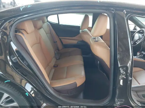 58AD21B19LU007022 2020 LEXUS ES - Image 8