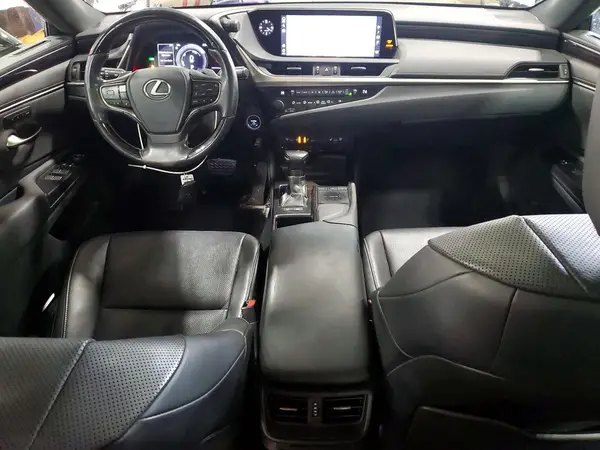58AD21B19LU007828 2020 LEXUS ES - Image 8