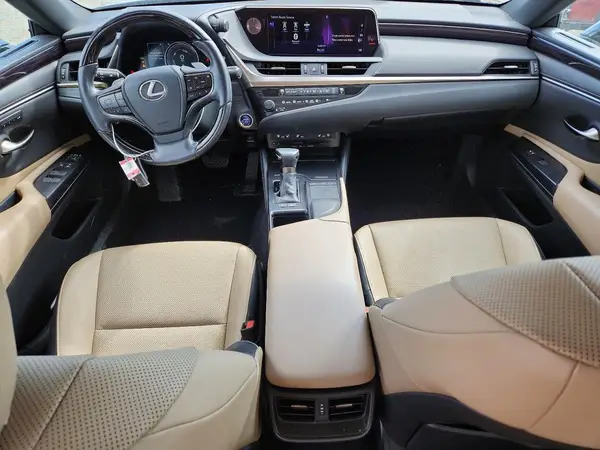 58AD21B1XLU010012 2020 LEXUS ES - Image 8